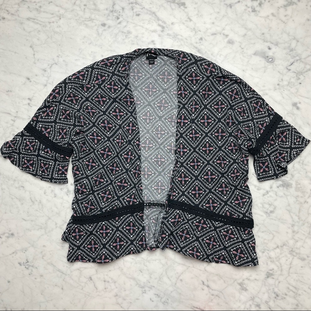 art class Black Pink Printed Short Sleeve Open Front Kimono Top